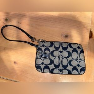 COACH Wristlet Wallet